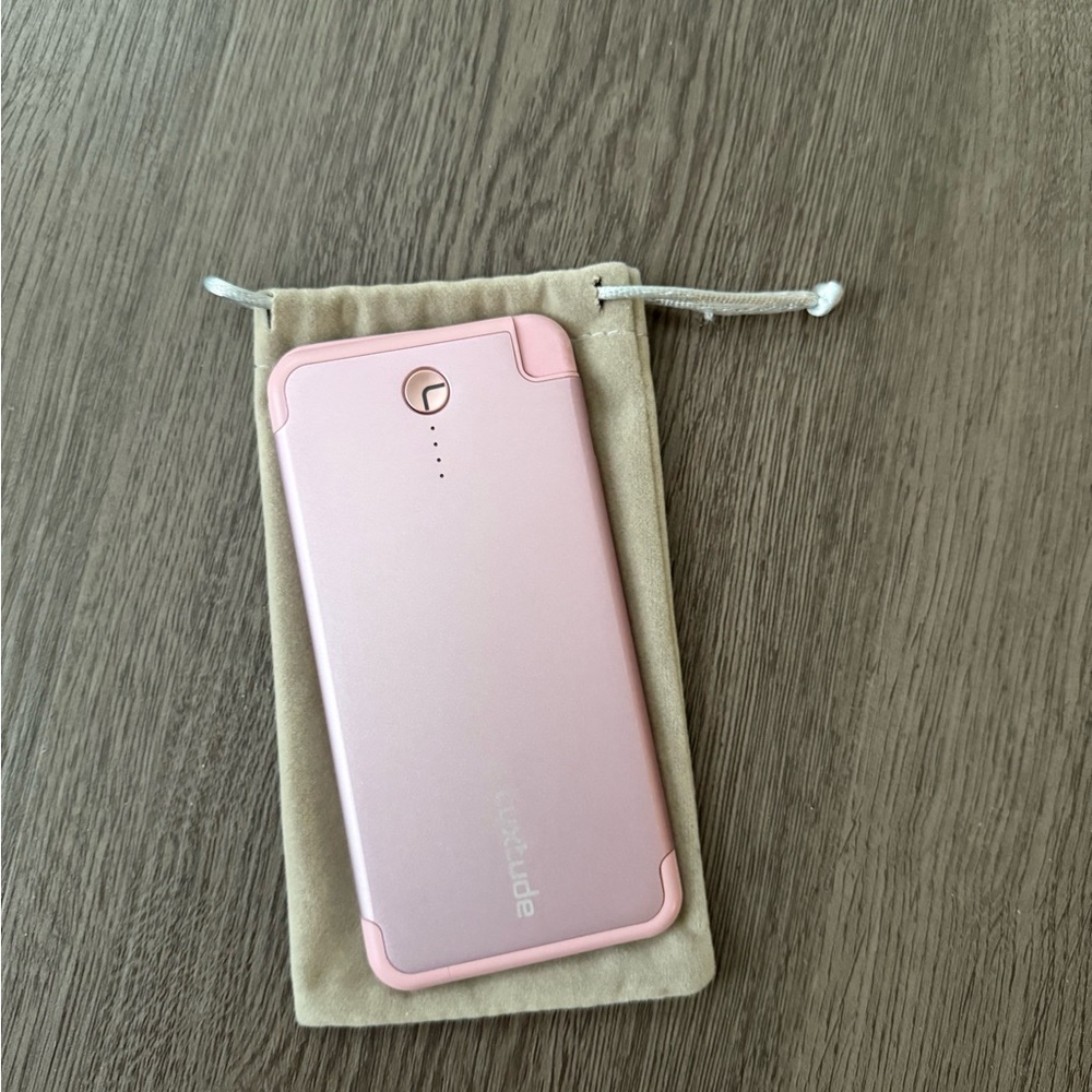 Power bank charger I used for my iPhone 13 Pro! Like new